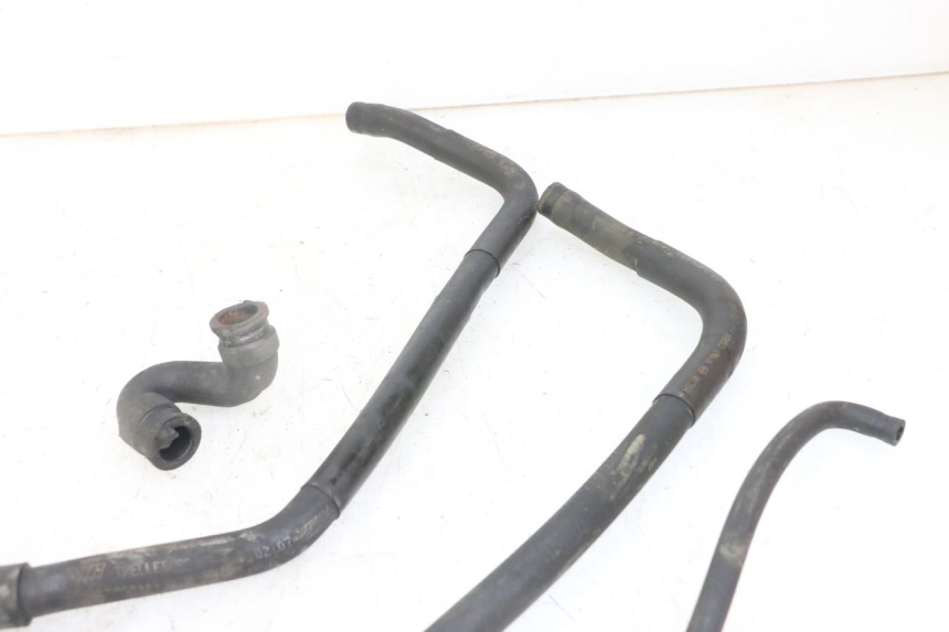 photo de MANGUERA DEL RADIADOR GILERA NEXUS 125 (2009 - 2013) - Otra perspectiva