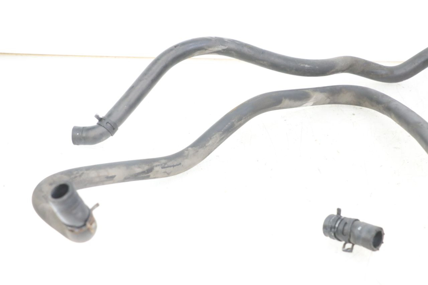 photo de MANGUERA RADIADOR PEUGEOT ELYSTAR 125 (2002 - 2007) - Otra perspectiva