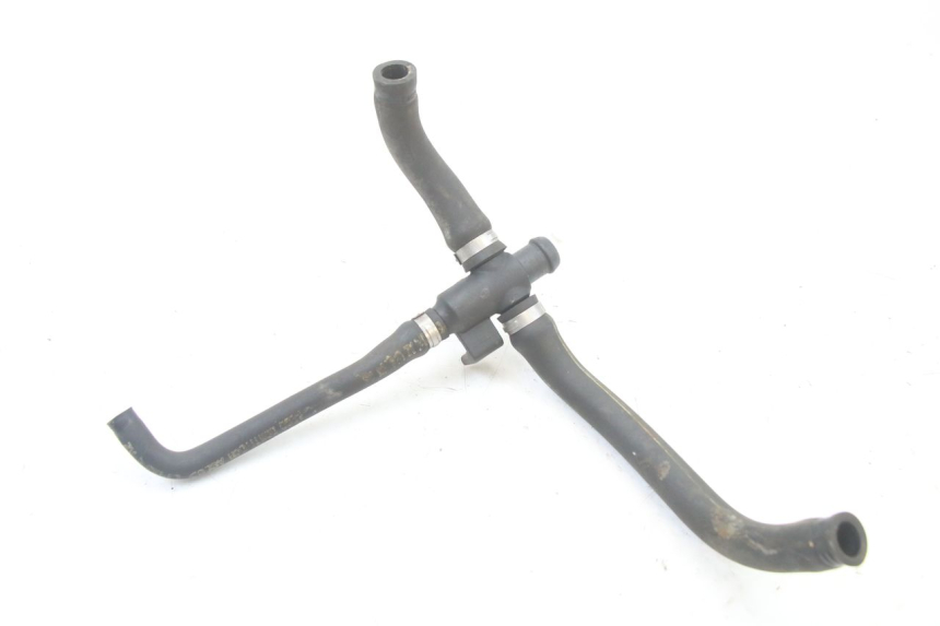 photo de MANGUERA DEL RADIADOR PIAGGIO VESPA GRANTURISMO 125 (2003 - 2007) - Zoom estado de uso