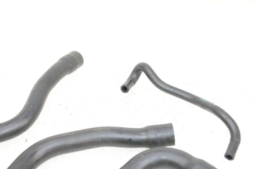 photo de MANGUERA RADIADOR BMW R GS 1250 (2021 - 2024) - Características distintivas