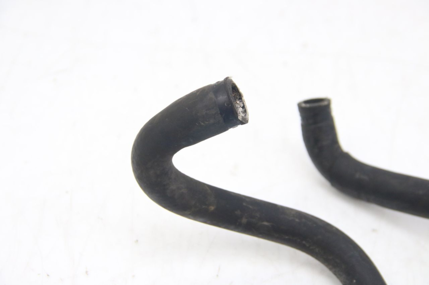 photo de MANGUERA DEL RADIADOR GILERA RUNNER SP 50 (2009 - 2017) - Detalles de los puntos de fijación