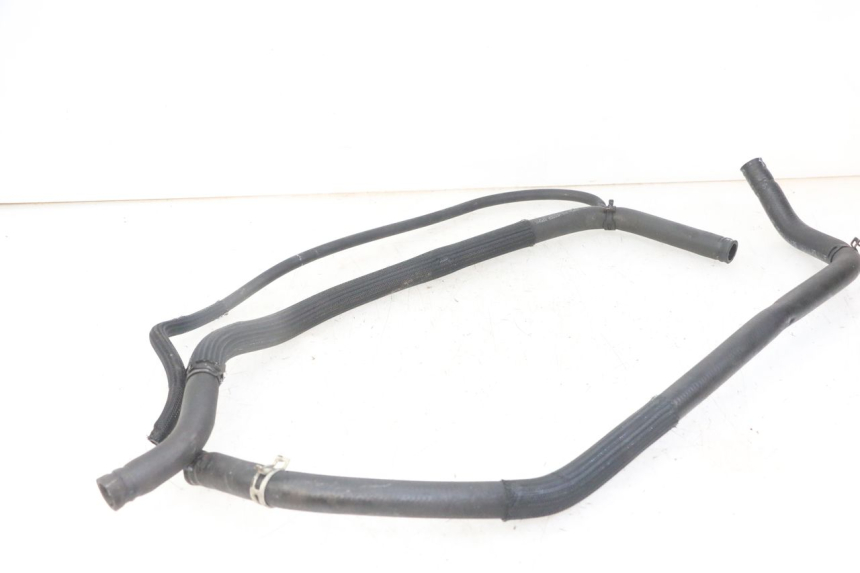 photo de MANGUERA RADIADOR PEUGEOT SATELIS COMPRESSOR K15 125 (2006 - 2009) - Detalle de la pieza