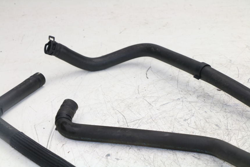 photo de MANGUERA RADIADOR PEUGEOT SATELIS 125 (2010 - 2012) - Detalle de la pieza