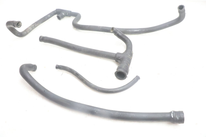 photo de MANGUERA RADIADOR APRILIA SCARABEO GT 125 (1999 - 2007) - Detalle de la pieza