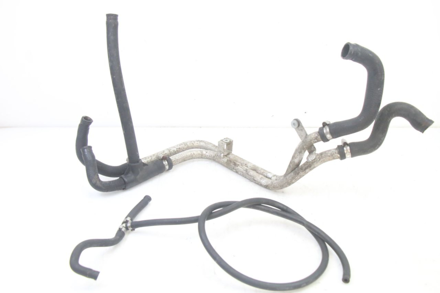 photo de MANGUERA RADIADOR APRILIA SCARABEO GT TOURING 125 (1999 - 2005) - Detalle de la pieza