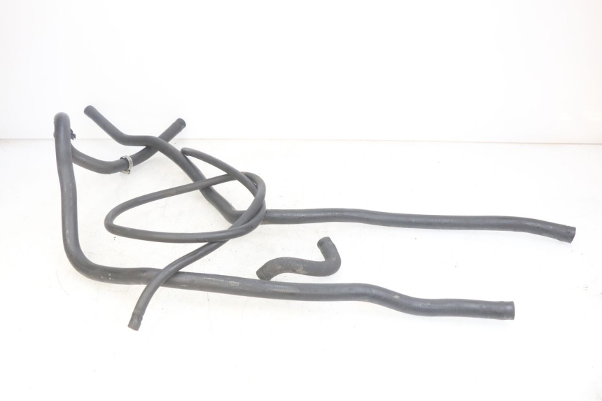 photo de MANGUERA DEL RADIADOR APRILIA SCARABEO LIGHT 125 (2007 - 2011) - Detalle de la pieza