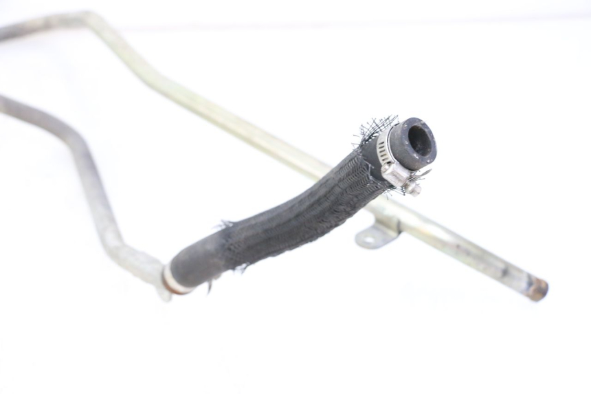 photo de MANGUERA DEL RADIADOR SUZUKI SIXTEEN 125 (2008 - 2010) - Otra perspectiva