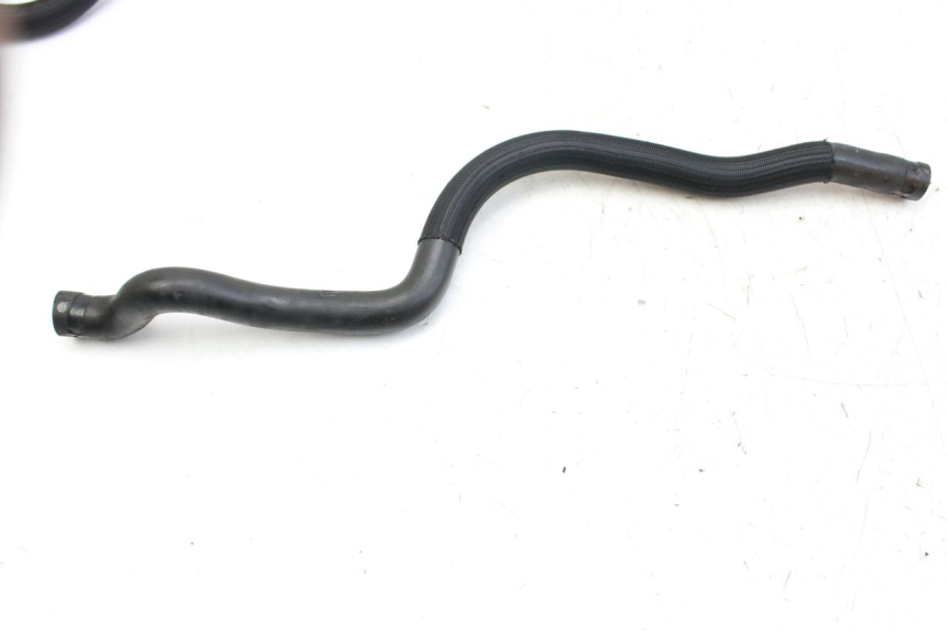 photo de MANGUERA DEL RADIADOR MBK SKYCRUISER 125 (2010 - 2013) - Otra perspectiva