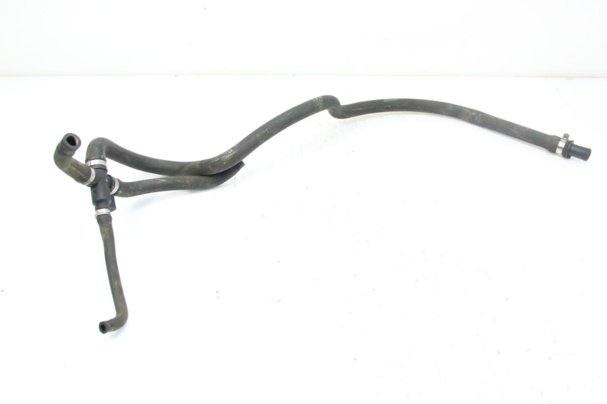 photo de MANGUERA DEL RADIADOR PIAGGIO VESPA GRANTURISMO 125 (2003 - 2007) - Zoom estado de uso