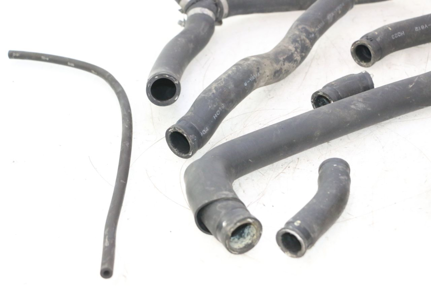 photo de MANGUERA RADIADOR HONDA VFR FI RC46 800 (1998 - 2001) - Primer plano técnico