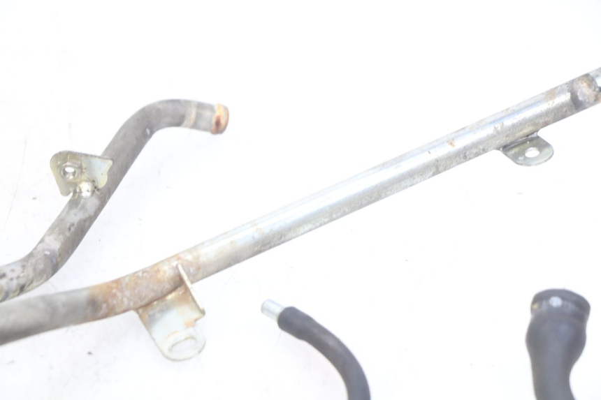 photo de MANGUERA DEL RADIADOR YAMAHA XMAX X-MAX 125 (2006 - 2009) - Zoom estado de uso