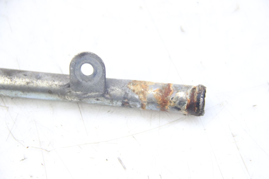 photo de MANGUERA DEL RADIADOR YAMAHA XMAX X-MAX 125 (2006 - 2009) - Primer plano técnico