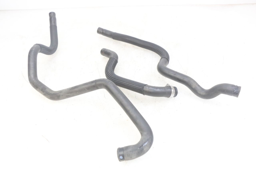 photo de MANGUERA DEL RADIADOR YAMAHA X-MAX XMAX 125 (2010 - 2013) - Detalle de la pieza