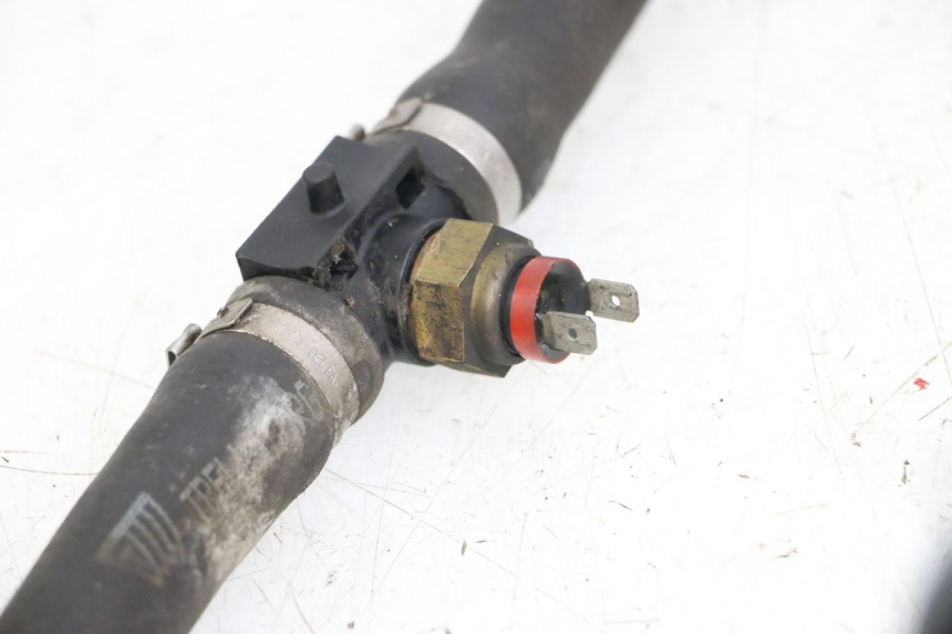 photo de MANGUERA DEL RADIADOR PIAGGIO XEVO - X EVO 125 (2007 - 2017) - Zoom estado de uso