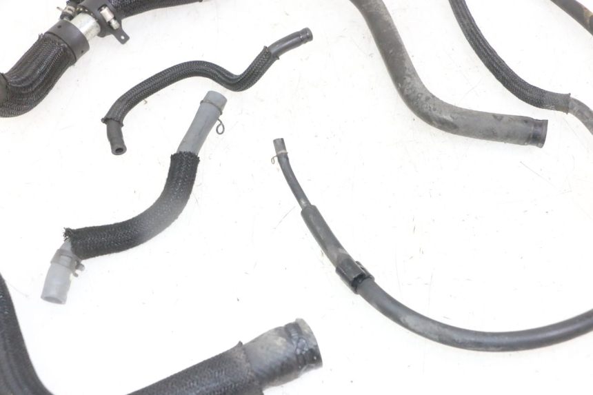 photo de MANGUERA RADIADOR YAMAHA XJ6 ABS 600 (2008 - 2016) - Vista general del producto