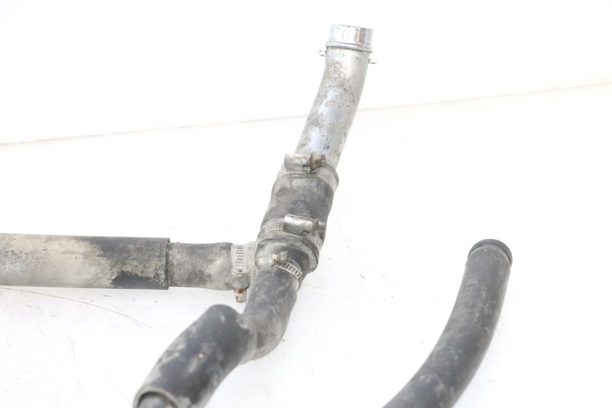 photo de MANGUERA RADIADOR HONDA XRV AFRICA TWIN 750 (1990 - 1992) - Primer plano técnico