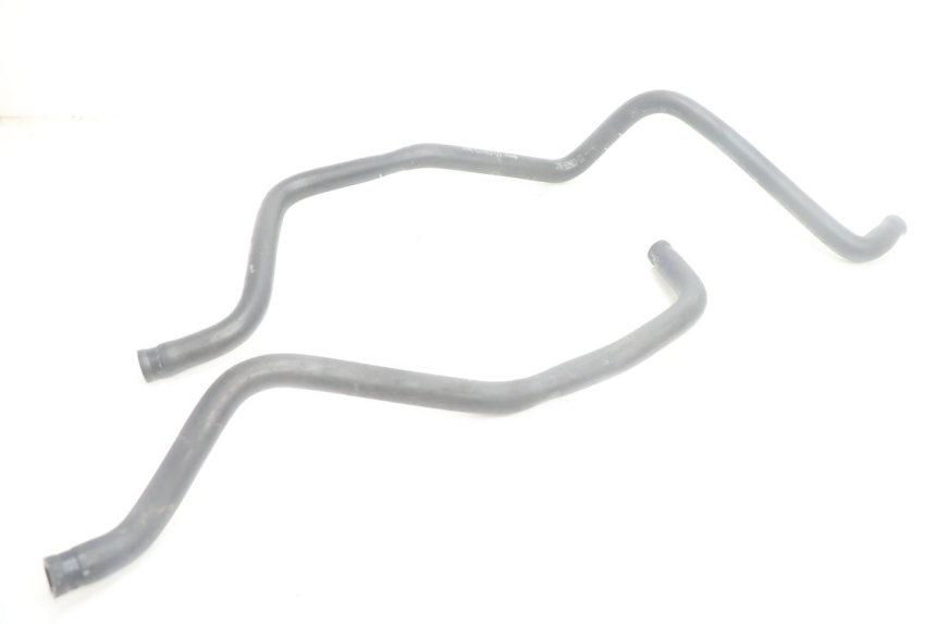 photo de MANGUERA DEL RADIADOR YAMAHA YP MAJESTY 125 (2007 - 2010) - Detalle de la pieza