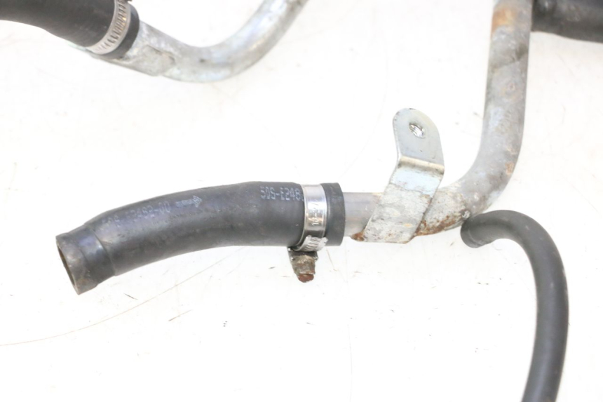 photo de MANGUERA DEL RADIADOR YAMAHA YP MAJESTY 125 (1998 - 2001) - Estado de la superficie y material