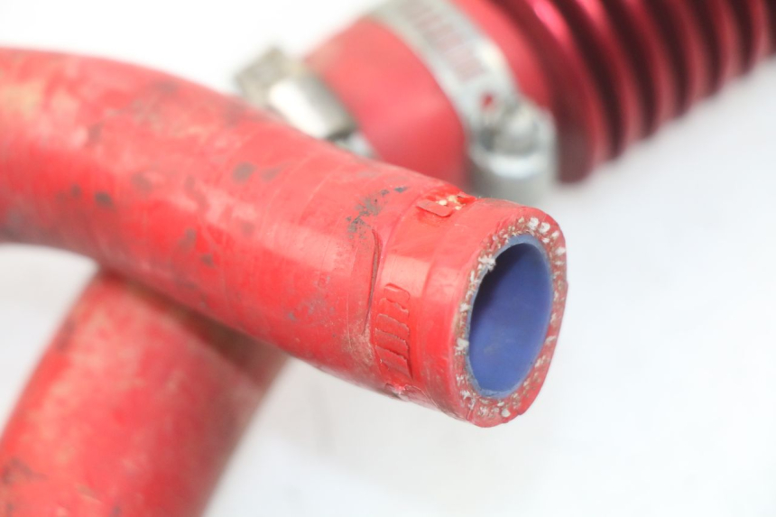 photo de MANGUERA RADIADOR YAMAHA YZ-F YZF 250 (2014 - 2018) - Detalle de la pieza