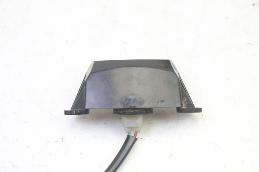 photo de LUZ MATRICULA MOTRON BREEZY 4T 50 (2021 - 2025) - Primer plano técnico