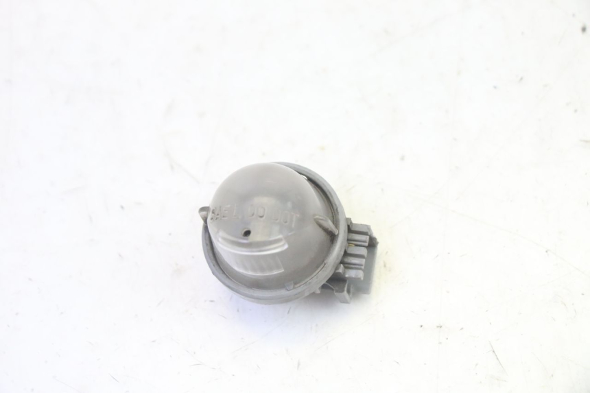 photo de ILUMINACIóN DE MATRíCULA SUZUKI BURGMAN 125 (2007 - 2014) - Zoom estado de uso