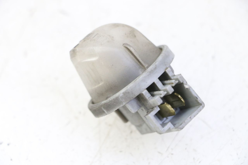 photo de ILUMINACIóN DE MATRíCULA SUZUKI BURGMAN 125 (2007 - 2014) - Detalle de la pieza