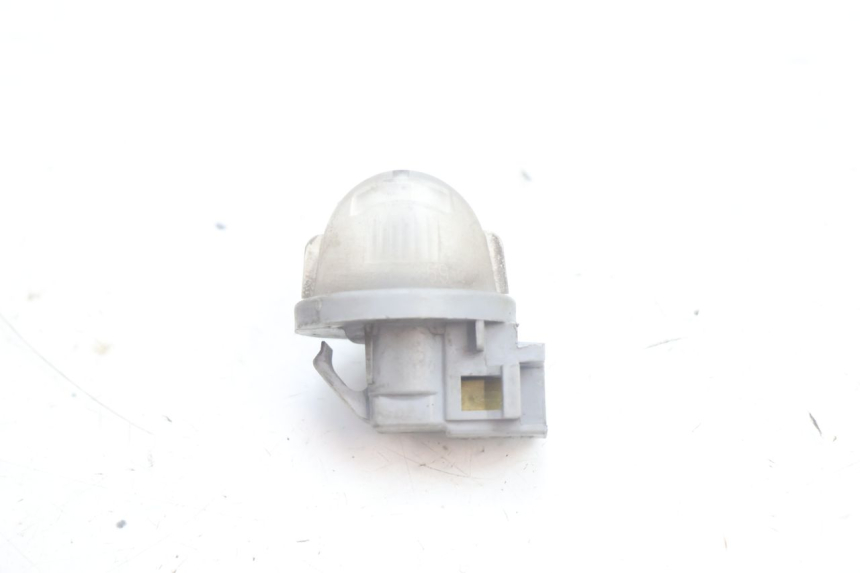 photo de LUZ MATRICULA SUZUKI BURGMAN EXECUTIVE ABS 650 (2006 - 2012) - Vista principal