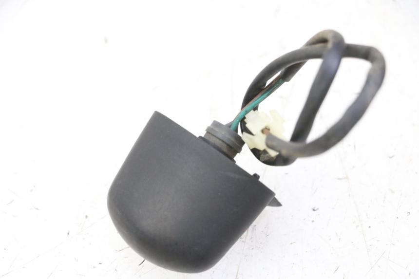 photo de ILUMINACIóN DE MATRíCULA PEUGEOT CITYSTAR 50 (2013 - 2017) - Otra perspectiva