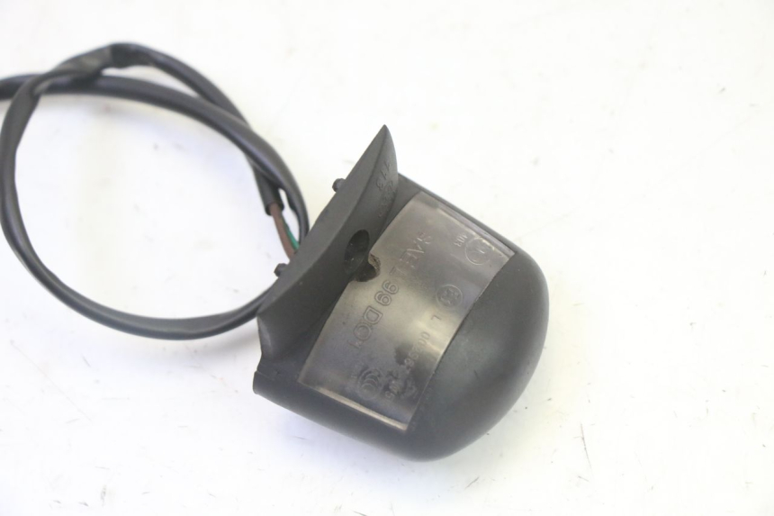 photo de ILUMINACIóN DE MATRíCULA PEUGEOT CITYSTAR 50 (2013 - 2017) - Zoom estado de uso