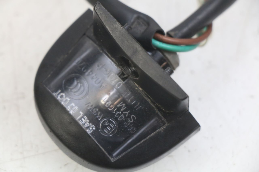 photo de ILUMINACIóN DE MATRíCULA SYM CROX 4T 50 (2016 - 2023) - Detalle de la pieza