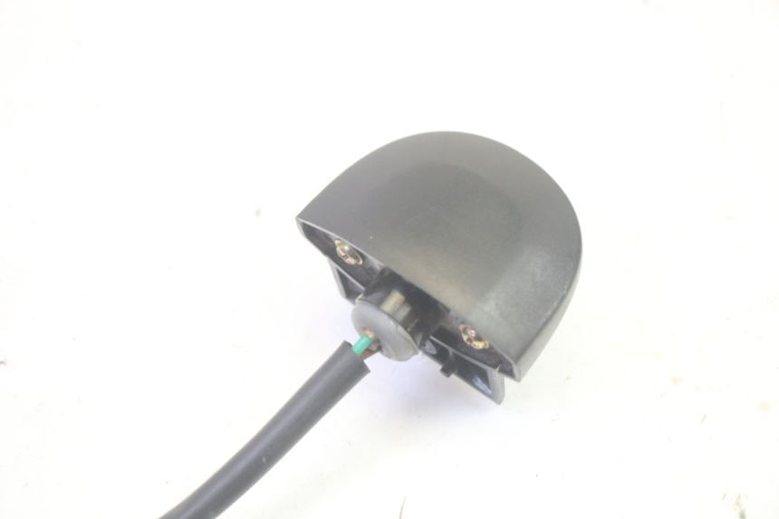 photo de ILUMINACIóN DE MATRíCULA SYM CROX 4T 50 (2016 - 2023) - Otra perspectiva