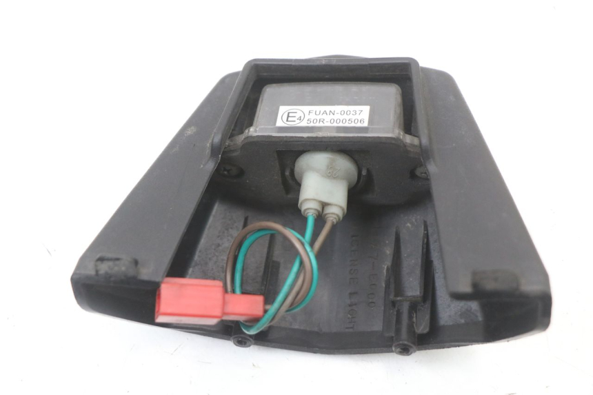 photo de LUZ MATRICULA KYMCO DINK STREET 125 (2009 - 2014) - Detalle de la pieza