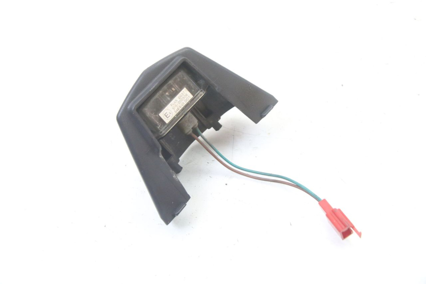 photo de LUZ MATRICULA KYMCO DINK STREET 125 (2009 - 2014) - Zoom estado de uso