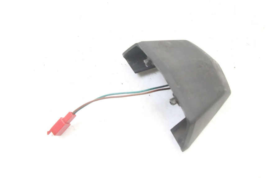 photo de LUZ MATRICULA KYMCO DINK STREET 125 (2009 - 2014) - Primer plano técnico