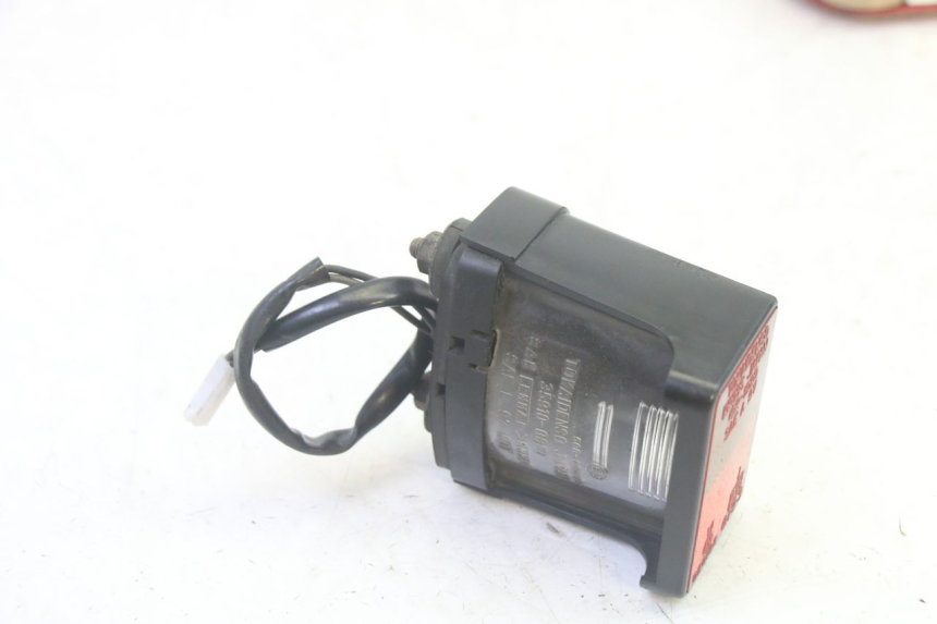 photo de LUZ MATRICULA SUZUKI DL V STROM 1000 (2002 - 2007) - Zoom estado de uso