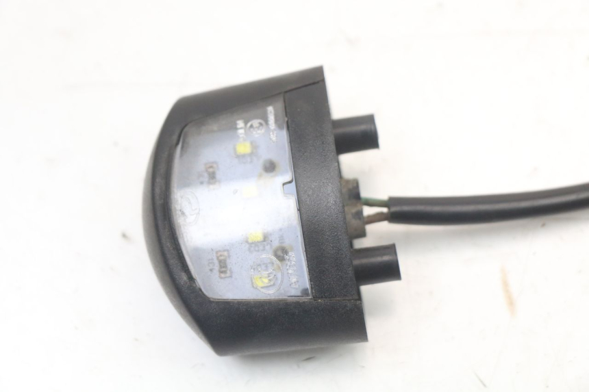 photo de LUZ MATRICULA EBROH BRAVO GLE 1 (2020 - 2024) - Detalle de la pieza