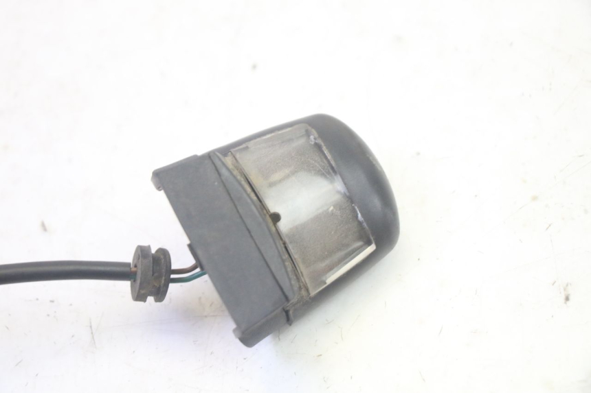 photo de ILUMINACIóN DE MATRíCULA PEUGEOT ELYSEO 125 (1999 - 2004) - Otra perspectiva