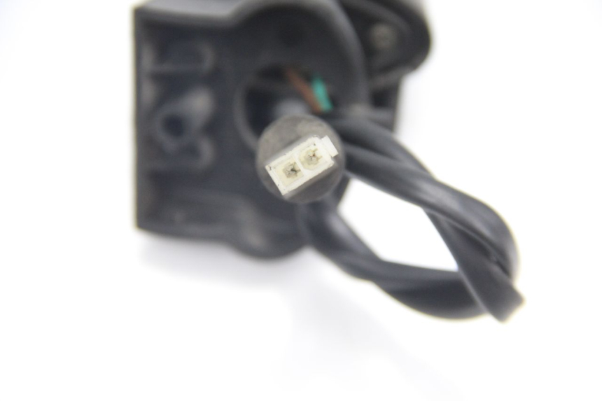 photo de LUZ MATRICULA PEUGEOT ELYSTAR 125 (2002 - 2007) - Otra perspectiva