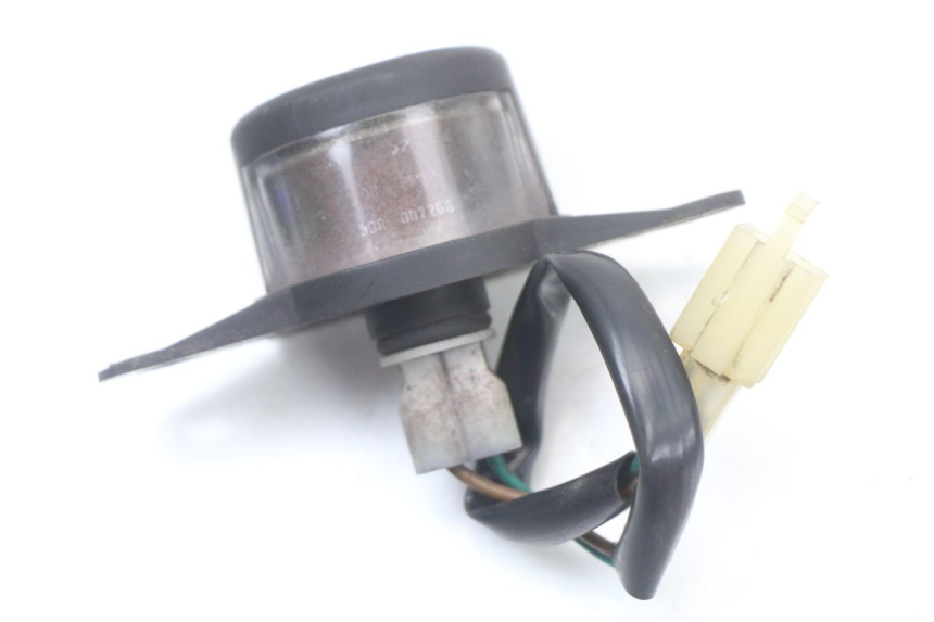 photo de ILUMINACIóN DE MATRíCULA HONDA FES PANTHEON 2T 125 (1998 - 2002) - Vista principal