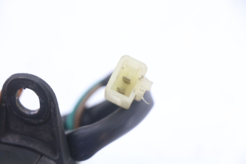 photo de ILUMINACIóN DE MATRíCULA HONDA FES PANTHEON 2T 125 (1998 - 2002) - Otra perspectiva