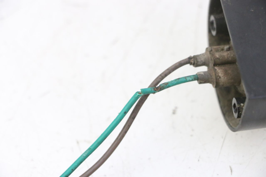 photo de LUZ MATRICULA KYMCO GRAND DINK 125 (2008 - 2014) - Zoom estado de uso