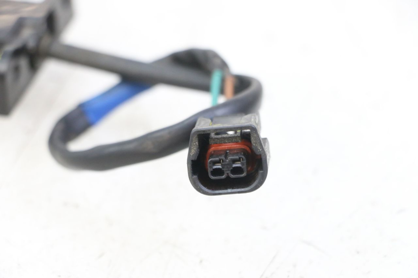 photo de LUZ MATRICULA HONDA FORZA 125 (2021 - 2025) - Zoom estado de uso