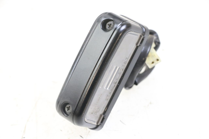 photo de LUZ MATRICULA HONDA SH i 300 (2015 - 2020) - Zoom estado de uso