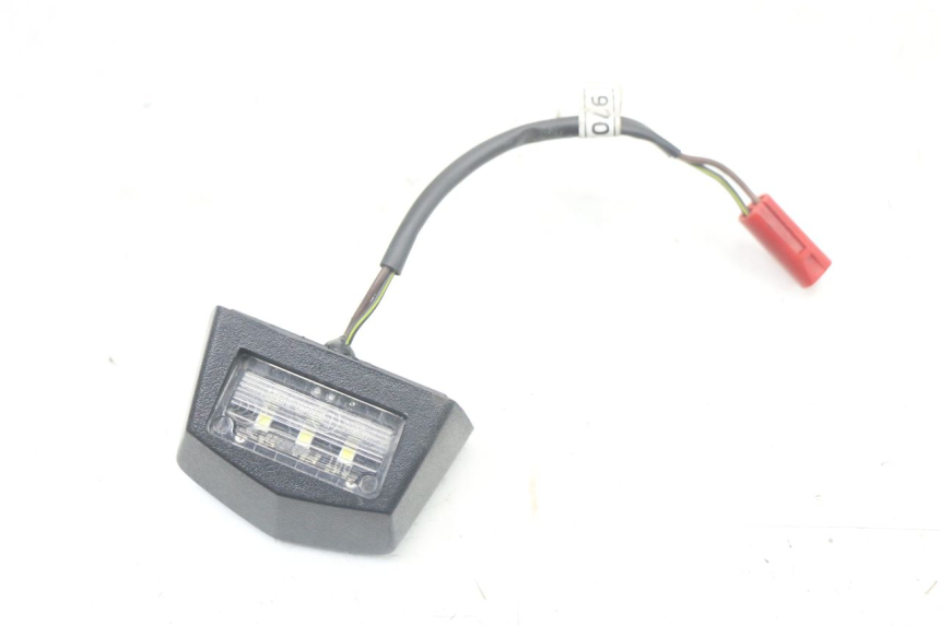 photo de LUZ MATRICULA HUSQVARNA SVARTPILEN 401 (2018 - 2023) - Vista principal