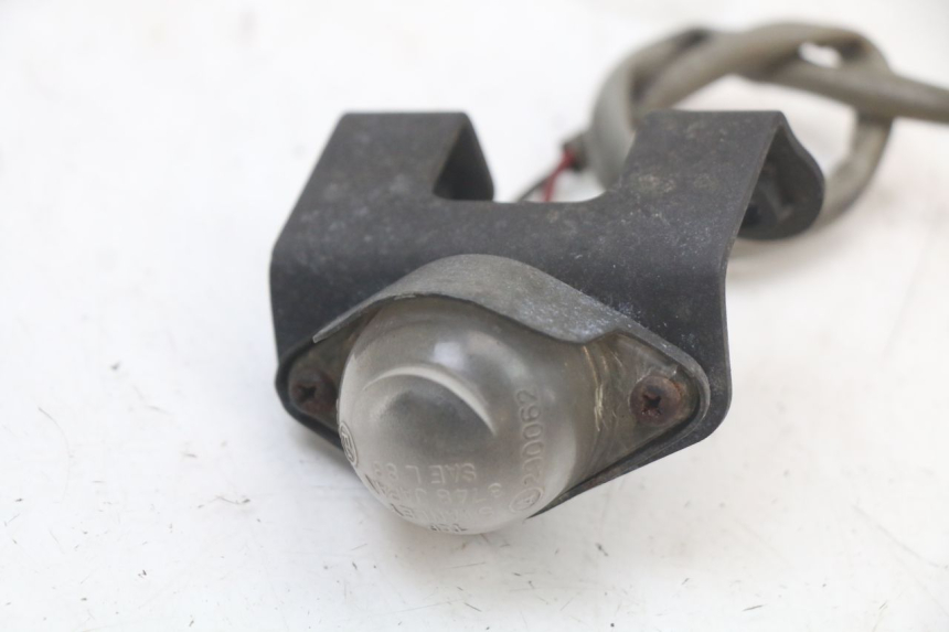 photo de LUZ MATRICULA KAWASAKI GTR 1000 (1994 - 2004) - Detalle de la pieza