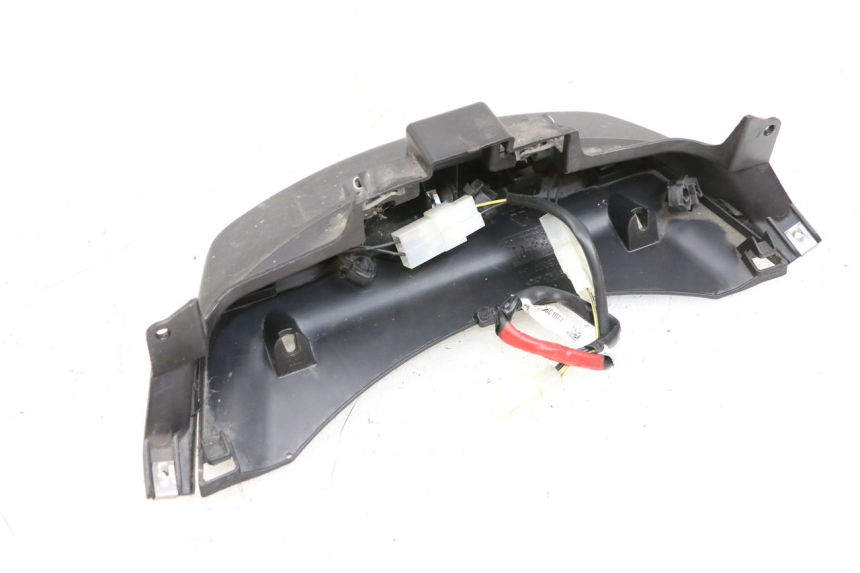 photo de LUZ MATRICULA PIAGGIO MP3 HPE 350 (2018 - 2020) - Otra perspectiva