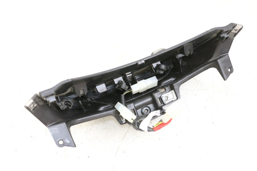 photo de LUZ MATRICULA PIAGGIO MP3 HPE 350 (2018 - 2020) - Primer plano técnico