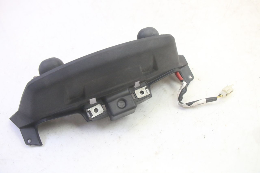 photo de LUZ MATRICULA PIAGGIO MP3 HPE 350 (2018 - 2020) - Otra perspectiva