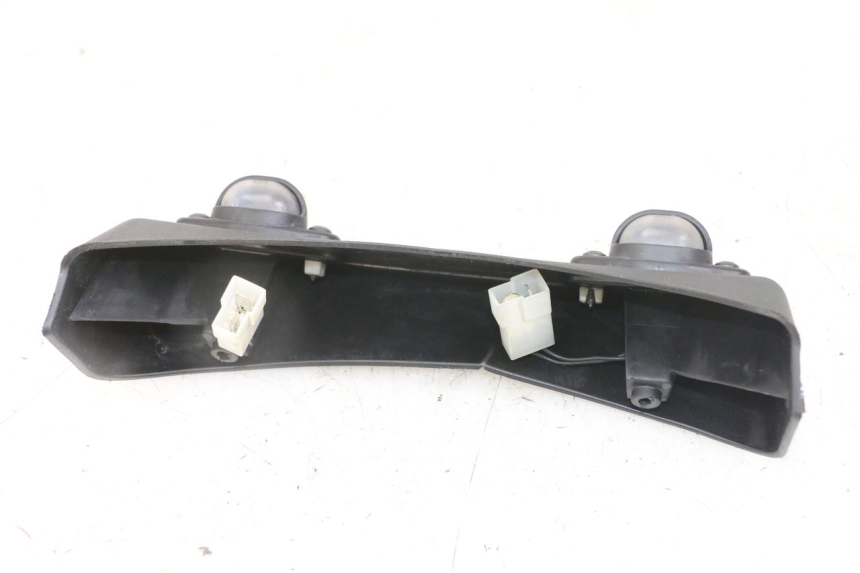 photo de LUZ MATRICULA PIAGGIO MP3 LT 300 (2010 - 2016) - Primer plano técnico