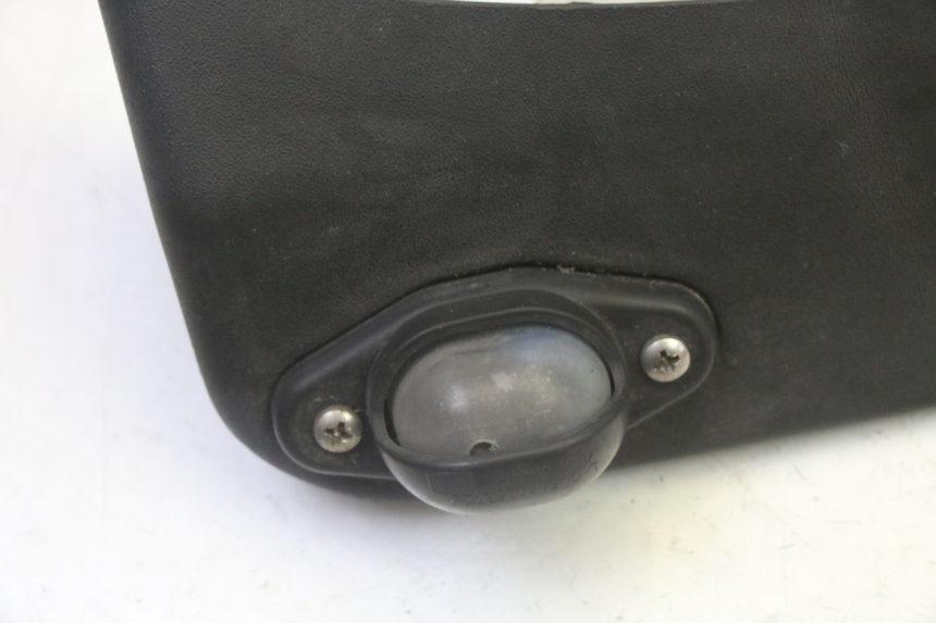 photo de LUZ MATRICULA PIAGGIO MP3 LT 300 (2010 - 2016) - Detalle de la pieza